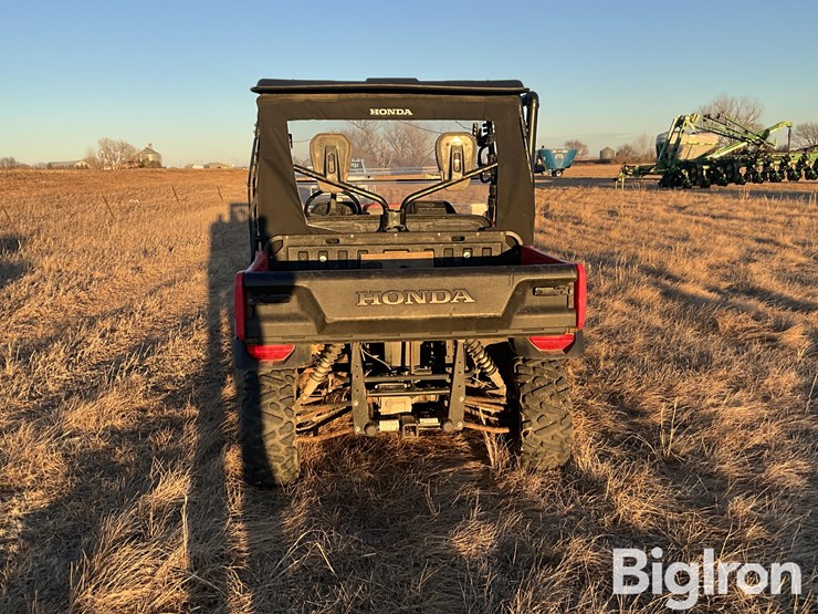 2013-honda-big-red-image-6