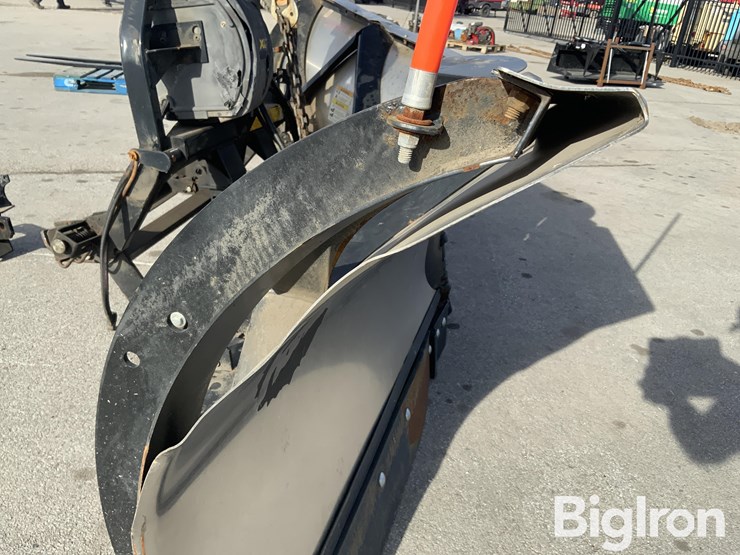 fischer-9.5'-truck-mount-snowplow-w/-mounts-image-14