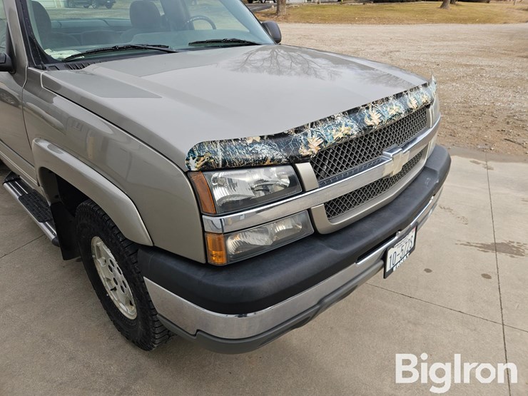 2003-chevrolet-silverado-1500-image-13