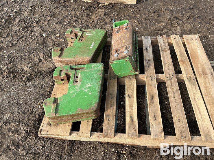 john-deere-7410-image-2