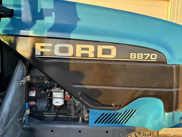 new-holland-8870-image-17