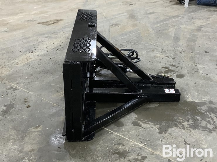 2025-industrial-america-easy-man-skid-steer-tree/post-puller-image-4