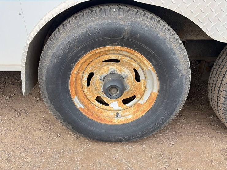 2013-forest-river-trailer-with-scaffolding-contents-image-17