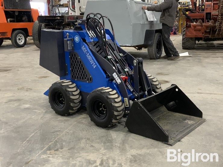 2025-agt-mx-mrw14-stand-on-mini-skid-steer-loader-image-3