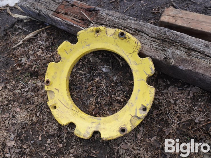 john-deere-r167153-72kg-rear-tractor-weights-image-8