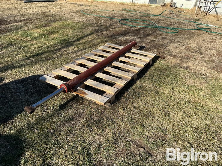 farmhand-lift-cylinder-image-5