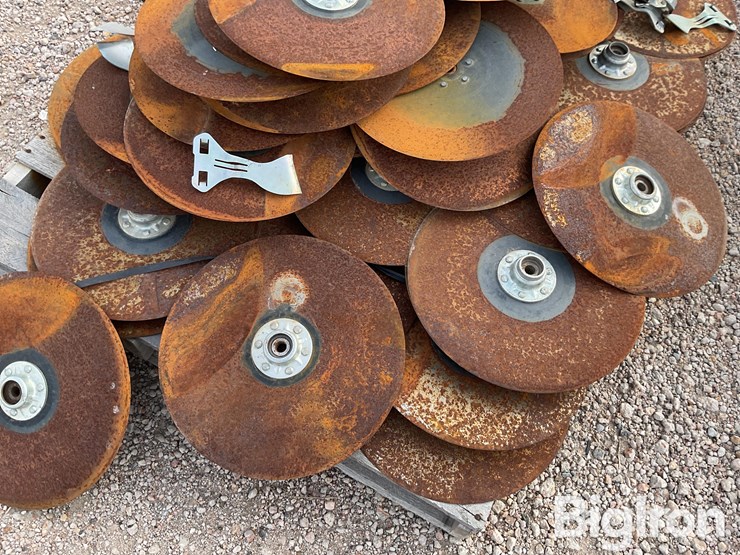 john-deere-8-image-11