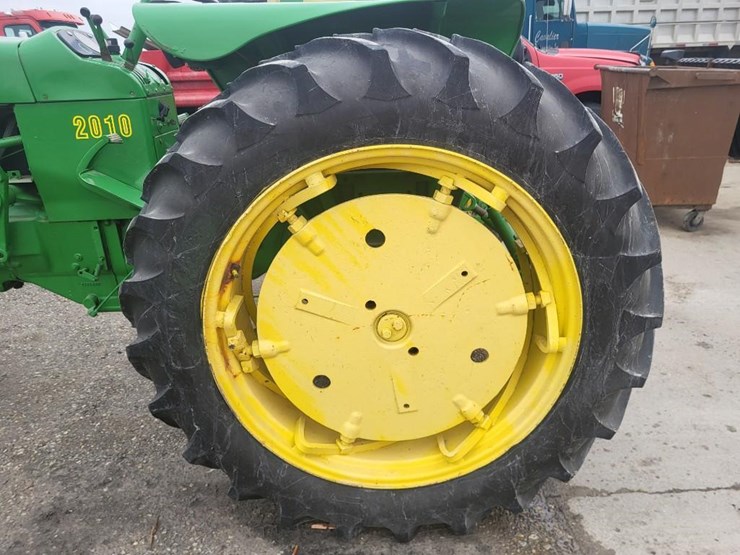 2010-john-deere-2010-image-21