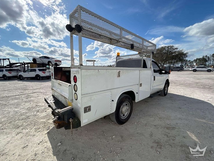 2015-ford-f350-image-3