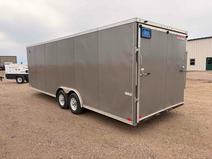 2022-dct-enclosed-trailer-image-4