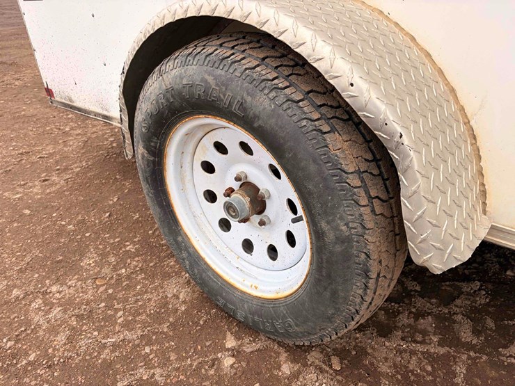 2012-dct-enclosed-trailer-image-15