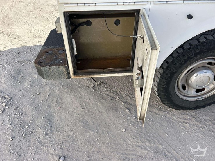 2012-ford-f350-image-22