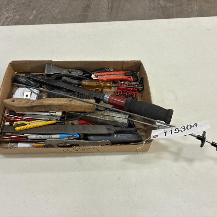 #115304 • BOX OF MISC TOOLS