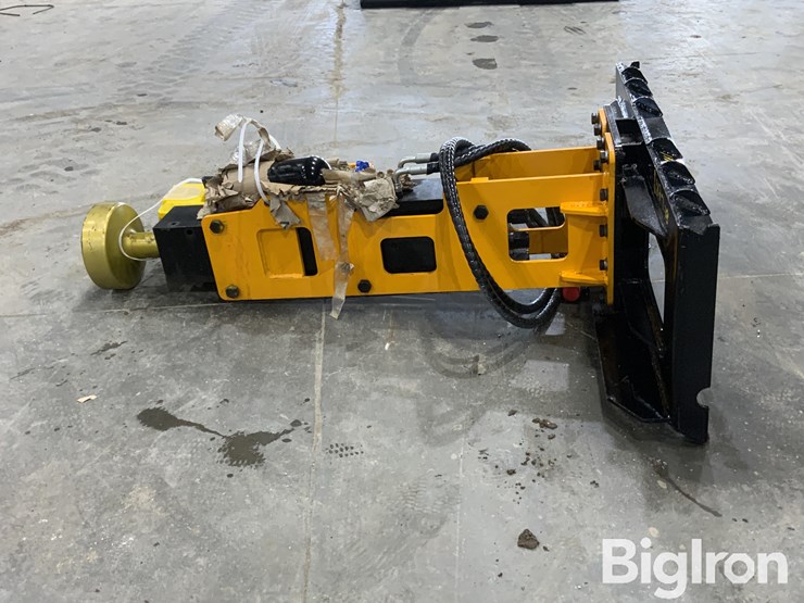 2025-giyi-d680-skid-steer-pile-hammer-(driver)-image-8