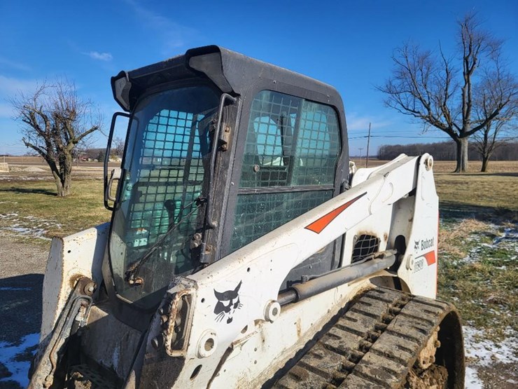 2017-bobcat-t630-image-14