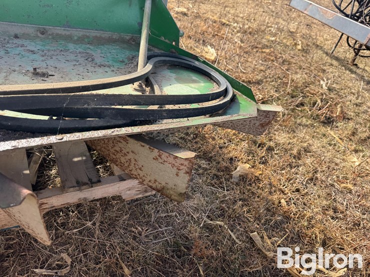 combine-chopper-spreader-image-19