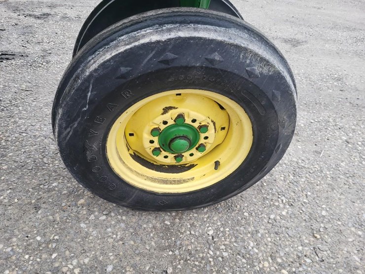 2010-john-deere-2010-image-43