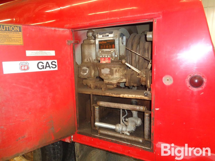 1985-international-s1954-image-20