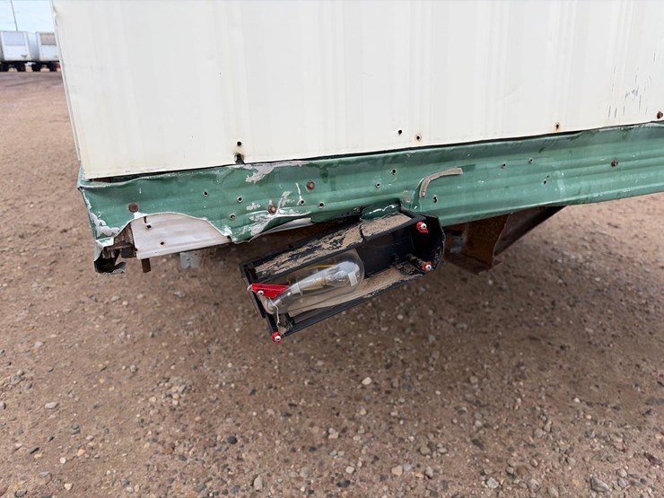 mobile-office-trailer-image-8