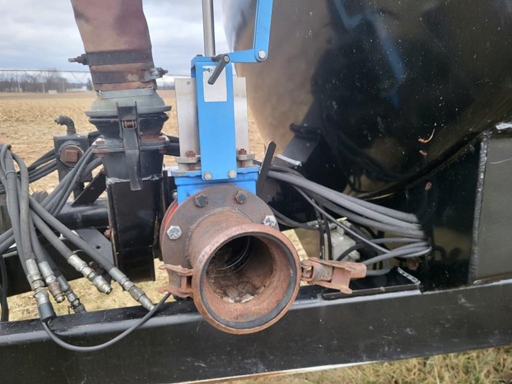 2013-balzer-6750-image-12