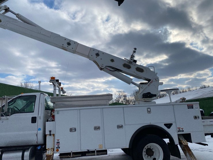 2015-ford-f750-image-15