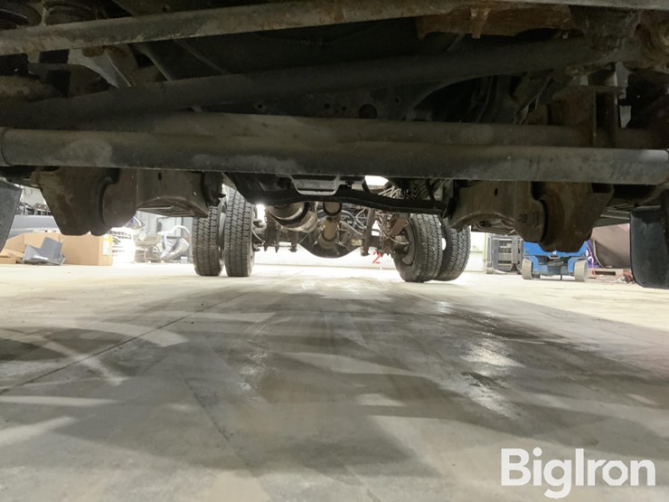 2008-ford-f550-xl-image-11