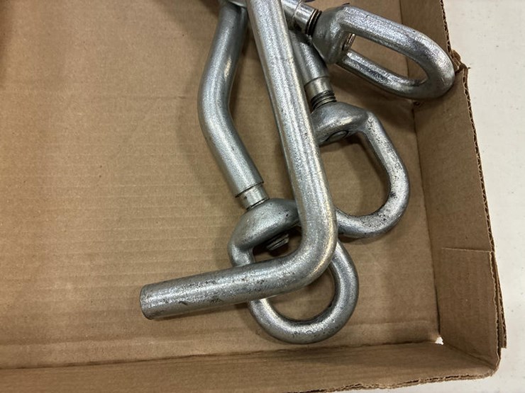 #115300-•-assortment-of-hooks-image-2