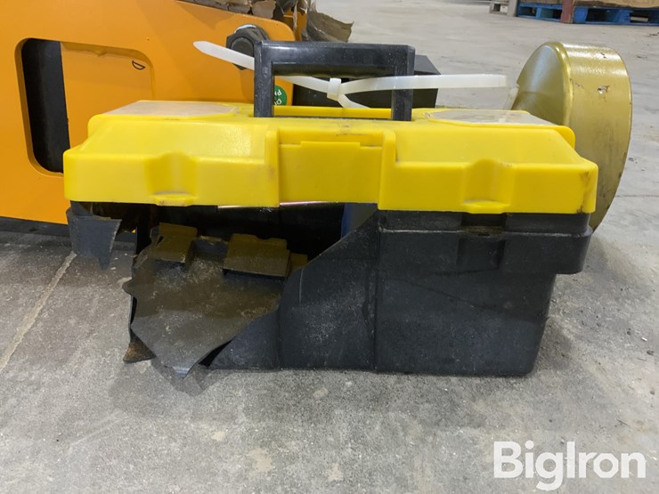 2025-giyi-d680-skid-steer-pile-hammer-(driver)-image-19
