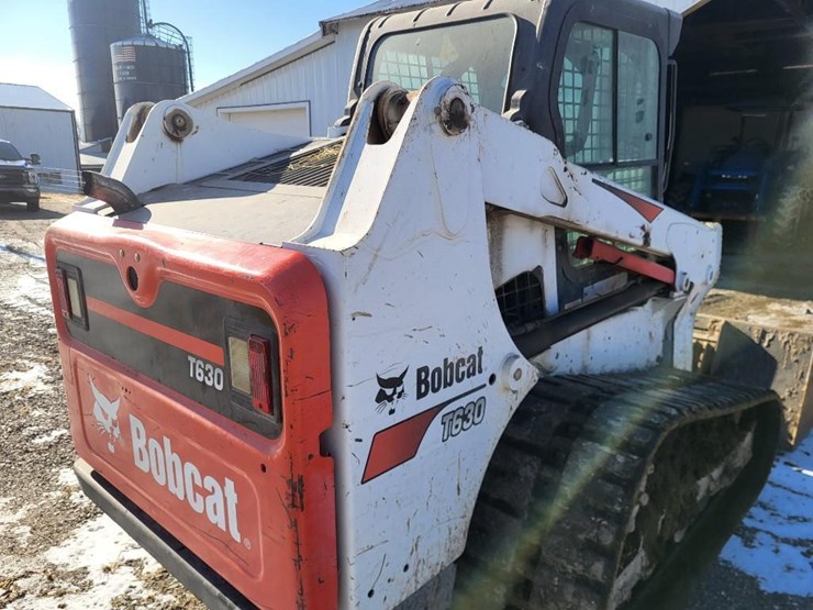 2017-bobcat-t630-image-26