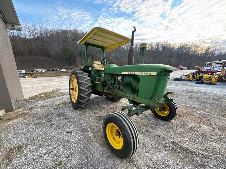 john-deere-3020-image-5