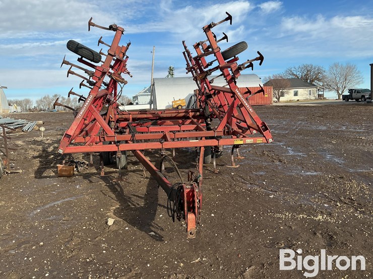 international-4600-image-2