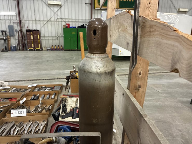 #115312-•-marquette-wire-welder-image-10