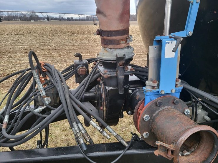 2013-balzer-6750-image-11