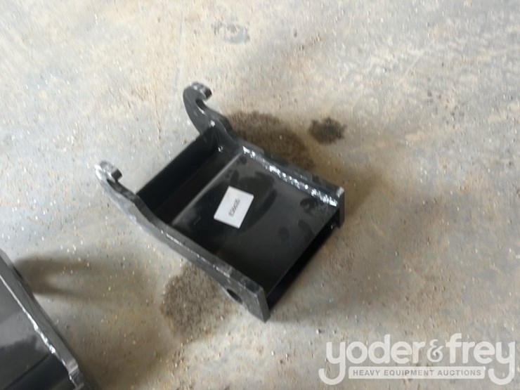 unused-2026-excavator-coupler,-fit-to-bobcat-e-series-excavator-buckets-image-2