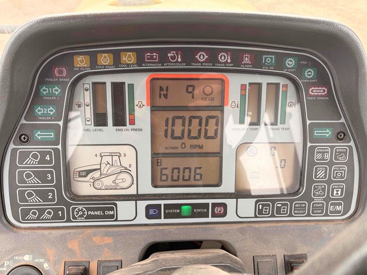 2005-challenger-55-track-tractor-image-19