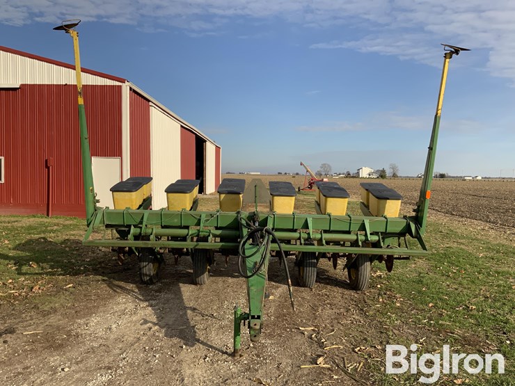 john-deere-7000-image-2