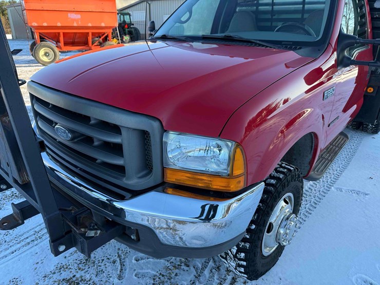 2001-ford-f350-xl-image-31