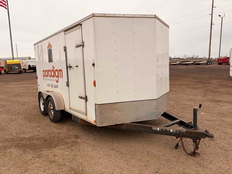 2012-carry-on-enclosed-trailer-image-2