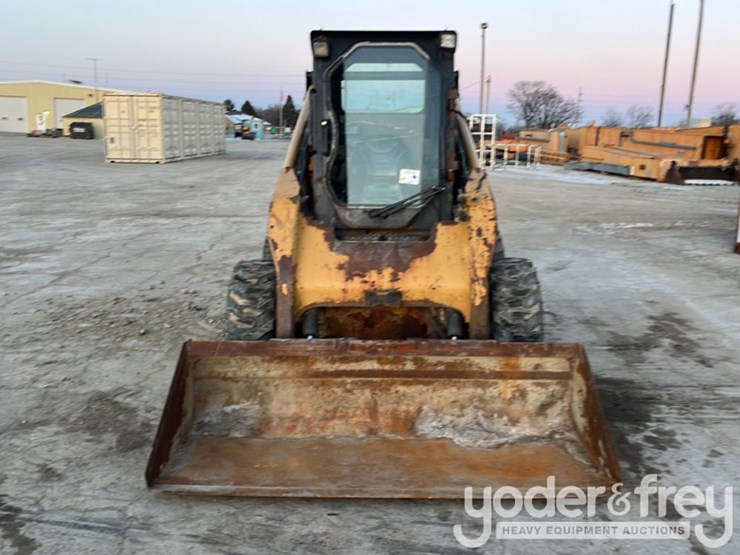 2012-caterpillar-252b3-image-24