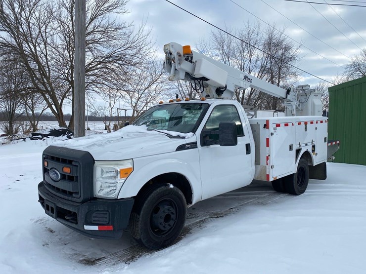 2014-ford-f350-sd-image-2