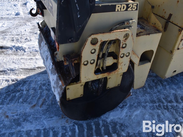 2001-wacker-neuson-rd25-image-19