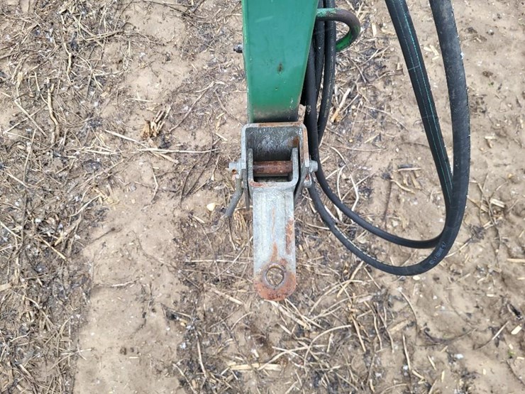 john-deere-704-image-28