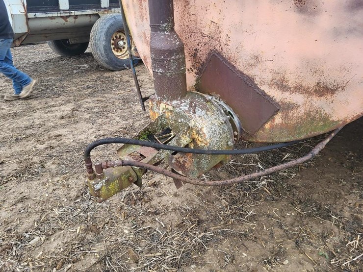 better-built-3150-tank-wagon-image-18