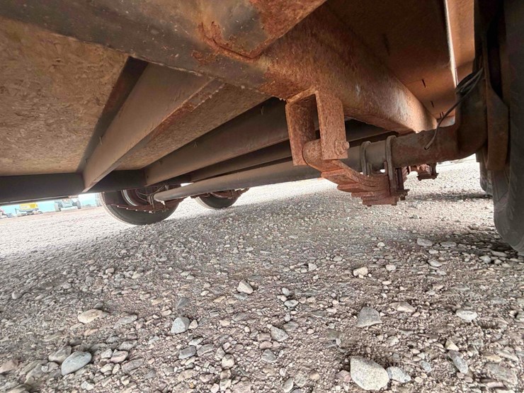 2022-dct-enclosed-trailer-image-10