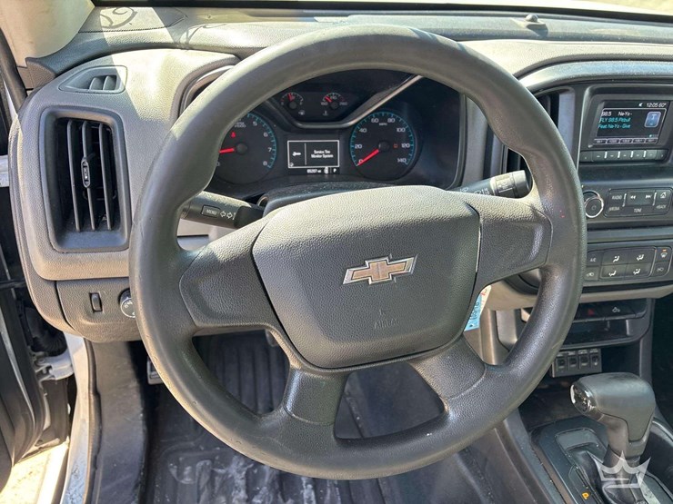 2017-chevrolet-colorado-image-20