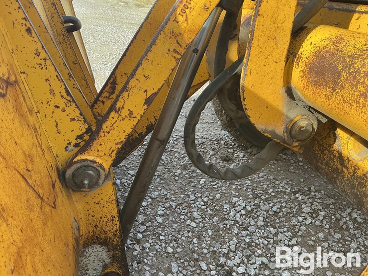 1991-john-deere-310d-image-17