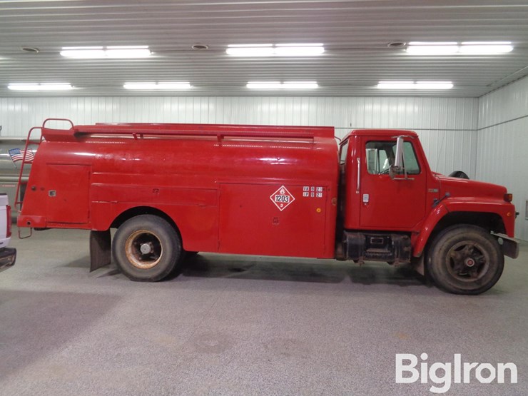 1985-international-s1954-image-4