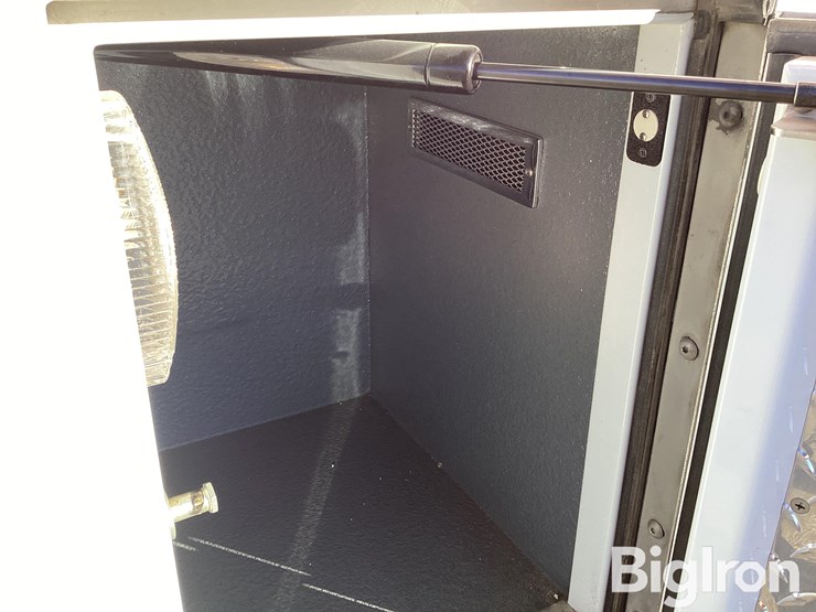 2010-ford-e450-image-20