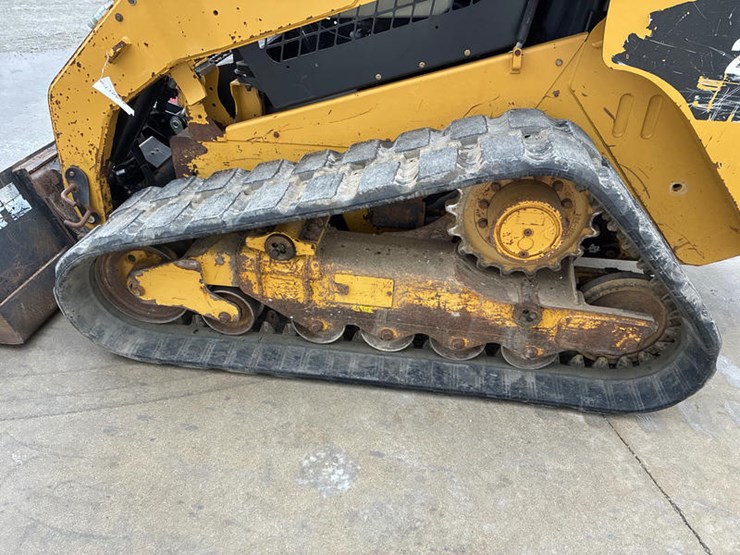 caterpillar-279c2-image-34