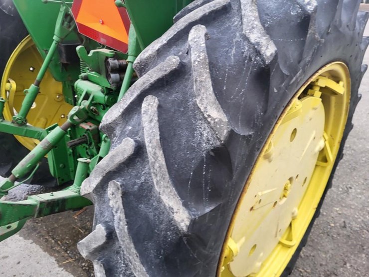 2010-john-deere-2010-image-34